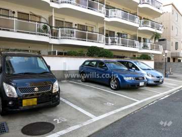 敷地内駐車場（屋外平面式）