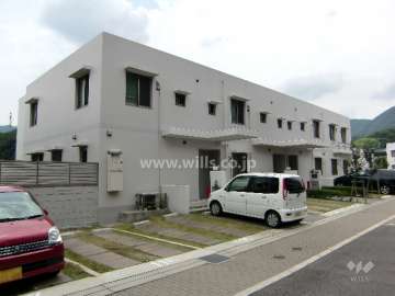 ルネシーズンズガーデン西宮名塩4番館の外観（北東側より）