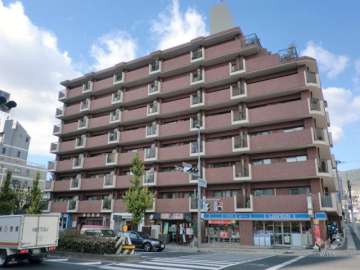 サニーハイツ御影の外観（南東側から）