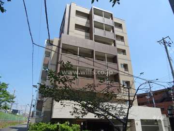 ワコーレ神戸森北町の外観（西側から）