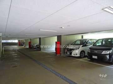 敷地内駐車場（屋内平面式）