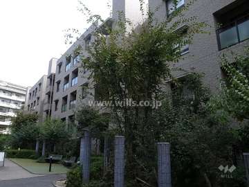 東急ドエルアルス御影鴨子ヶ原北棟の外観（南西側から）