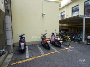 バイク置場