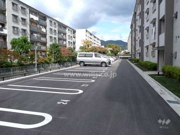 敷地内駐車場（屋外平面式）