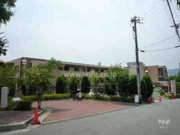 ユニーブル御影山手の外観（北東側から）