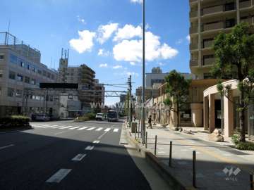 敷地南側の前面道路（国道二号線）