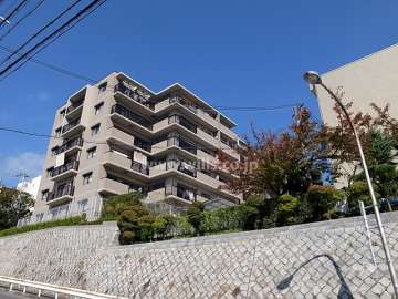 ディセット渦ヶ森の外観（南側から）