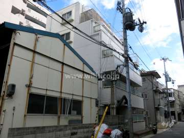 ダイドーメゾン御影６の外観（南西側から）
