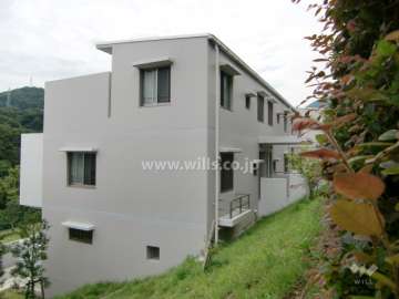 ルネシーズンズガーデン西宮名塩12番館の外観（北東側より）