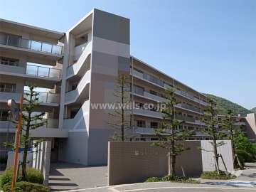 メインエントランスがある1番館