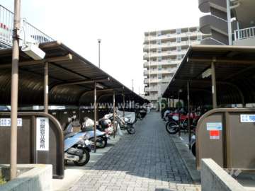 バイク置場