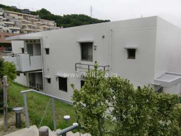 ルネシーズンズガーデン西宮名塩15番館の外観（西側より）