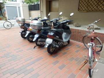 バイク置場