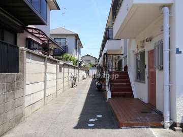 敷地内の通路