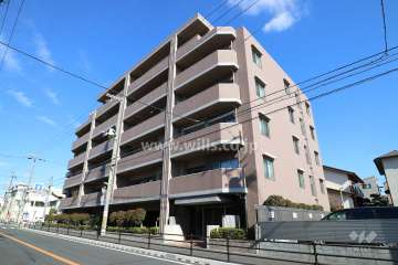 リベール南桜塚の外観(南西側から)