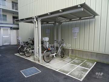 レンタサイクル置場