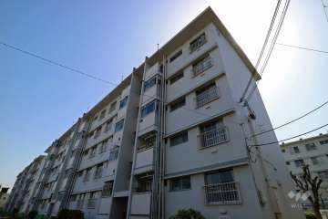 東仁川団地3号棟の外観(北西側から）