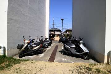 バイク置場