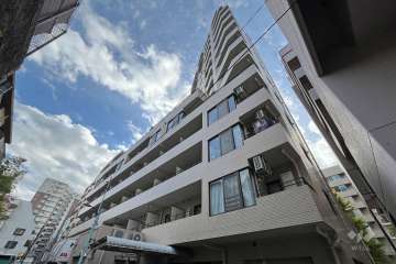東急ドエルアルス音羽の外観（北東側から）