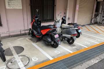 バイク置き場