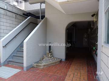 エントランスホール