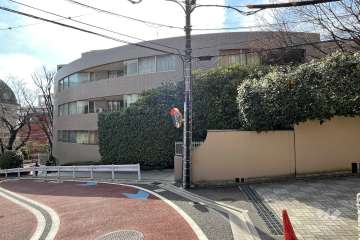 目白台豊坂グランドヒルズの外観（北西側から）