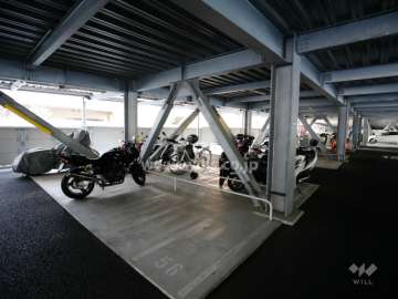 バイク置場