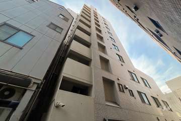 中銀本郷マンシオンの外観（北東側から）