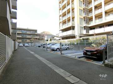 敷地内駐車場（屋外機械式）