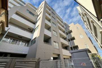 ダイナシティ文京根津の外観（南東側から）