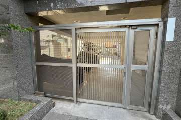 駐輪場の出入り口