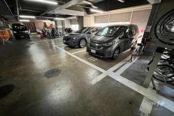 敷地内駐車場（屋内平面式）