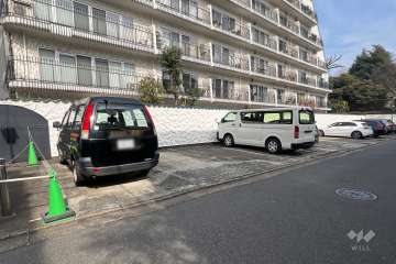 敷地内駐車場（屋外平面式）　