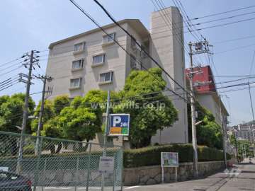 御影グランドハイツの外観（北東側から）