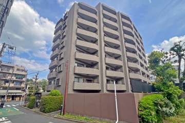 クレアホームズ小石川の外観（西側から）
