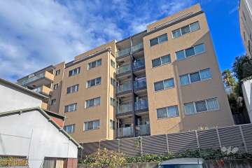 パルサージュ文京千石の外観（南側から）