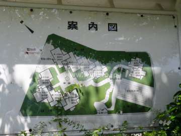 メゾン越木岩の敷地配置図