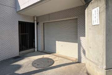 敷地内駐車場（屋内平面式）