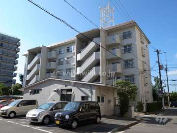 宝塚第2小浜コーポラスB棟の外観（北西側より）