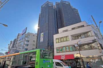 ヴィルヌーブ文京千駄木の外観（北側から）