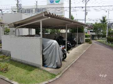 バイク置場