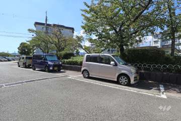 来客用駐車場