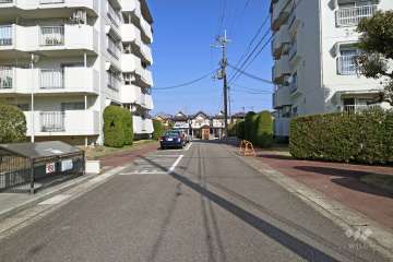 敷地内の通路

