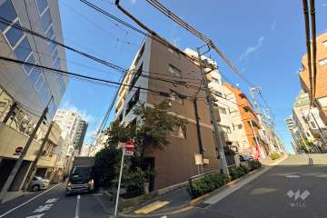 プレール御茶ノ水弐番館の外観（南東側から）