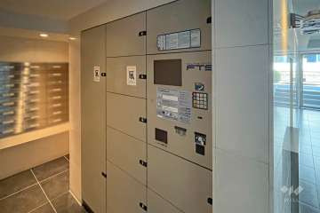 宅配ボックスと共用ポスト