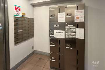 宅配ボックスと共用ポスト