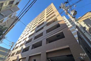 ステージグランデ文京大塚の外観（東側から）