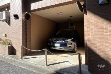 敷地内駐車場（屋内平面式）