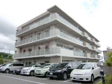 ルネサンクタスナシオンヒルズB棟の外観（西側から）