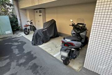 バイク置場
